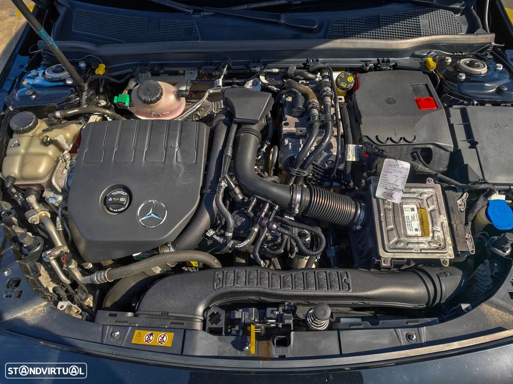 Mercedes-Benz CLA 250 e Shooting Brake AMG Line - 24