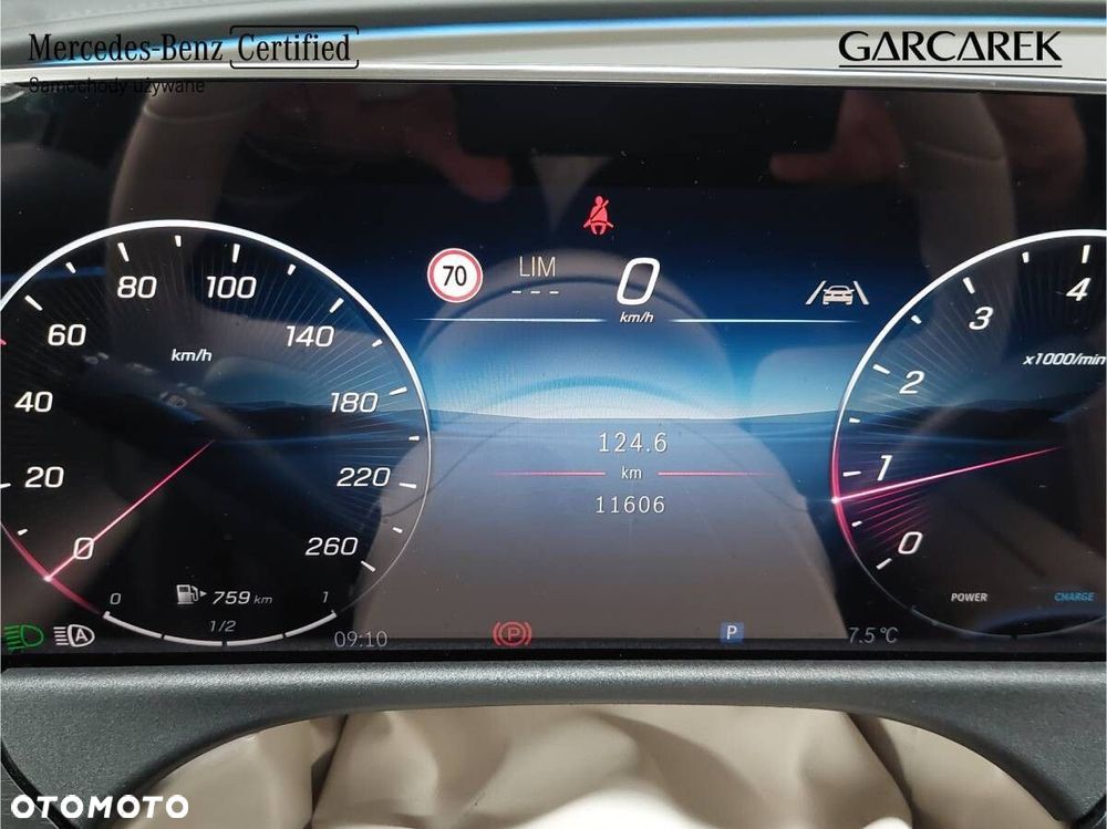 Mercedes-Benz Klasa E 200 mHEV 4-Matic Avantgarde 9G-Tronic - 26