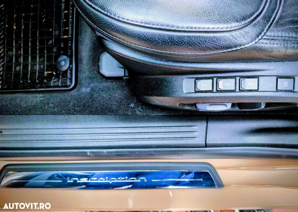 Volvo V40 D3 Aut. Inscription - 12