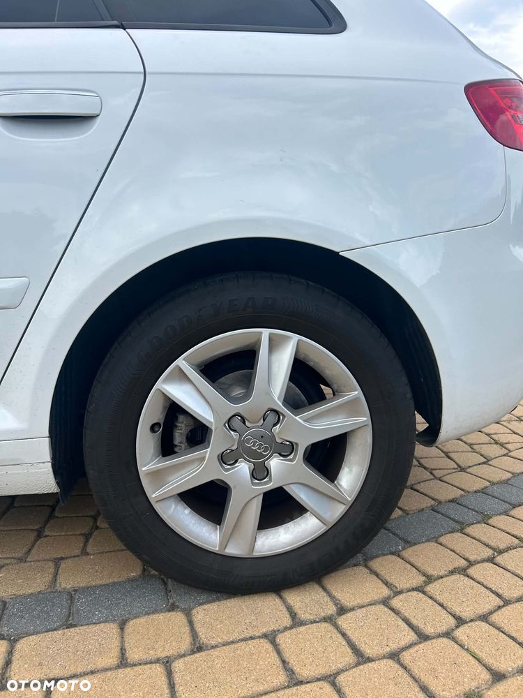 Audi A3 Sportback 2.0 TDI Ambition - 17