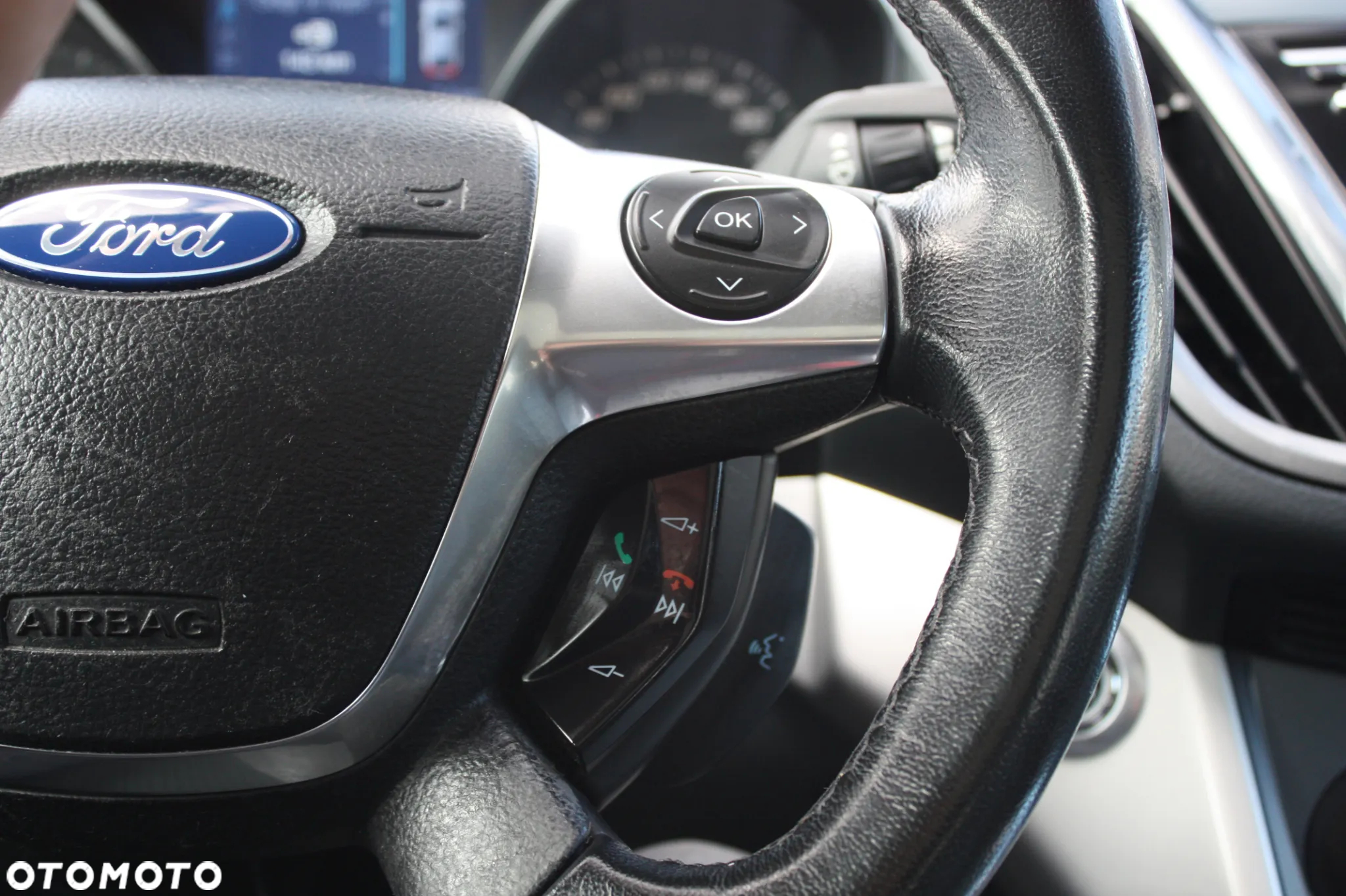 Ford C-MAX 2.0 TDCi Titanium - 23