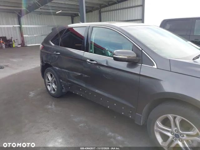 Ford Edge - 11