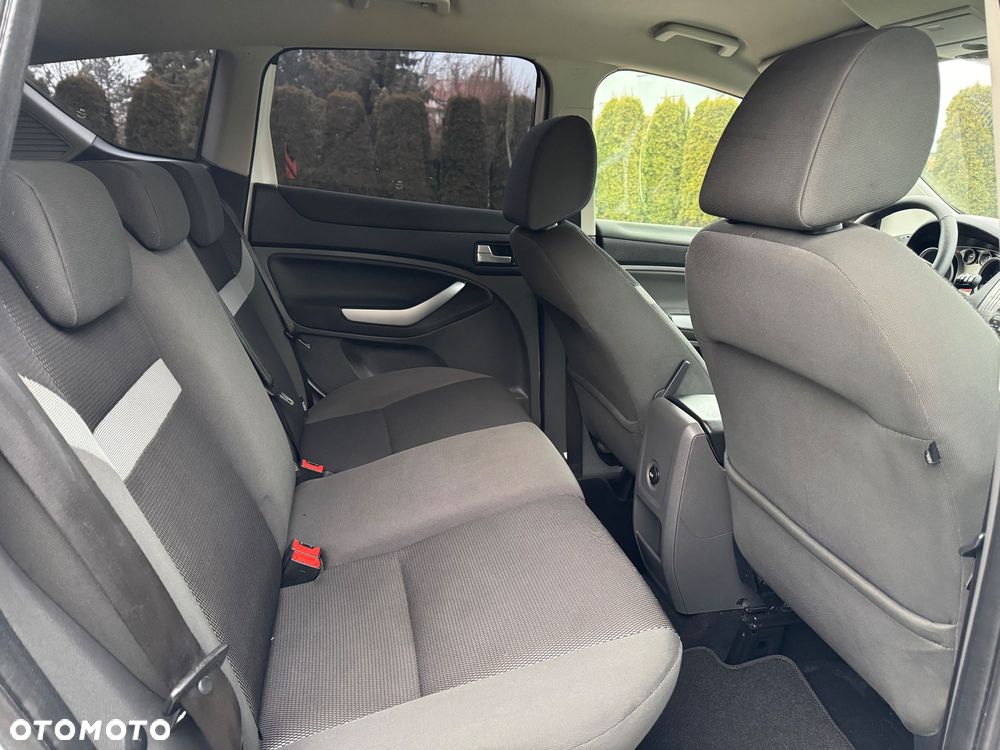 Ford Kuga 2.0 TDCi 4x4 Trend - 14