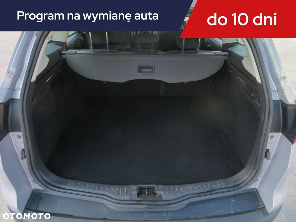 Ford Focus SW - 14