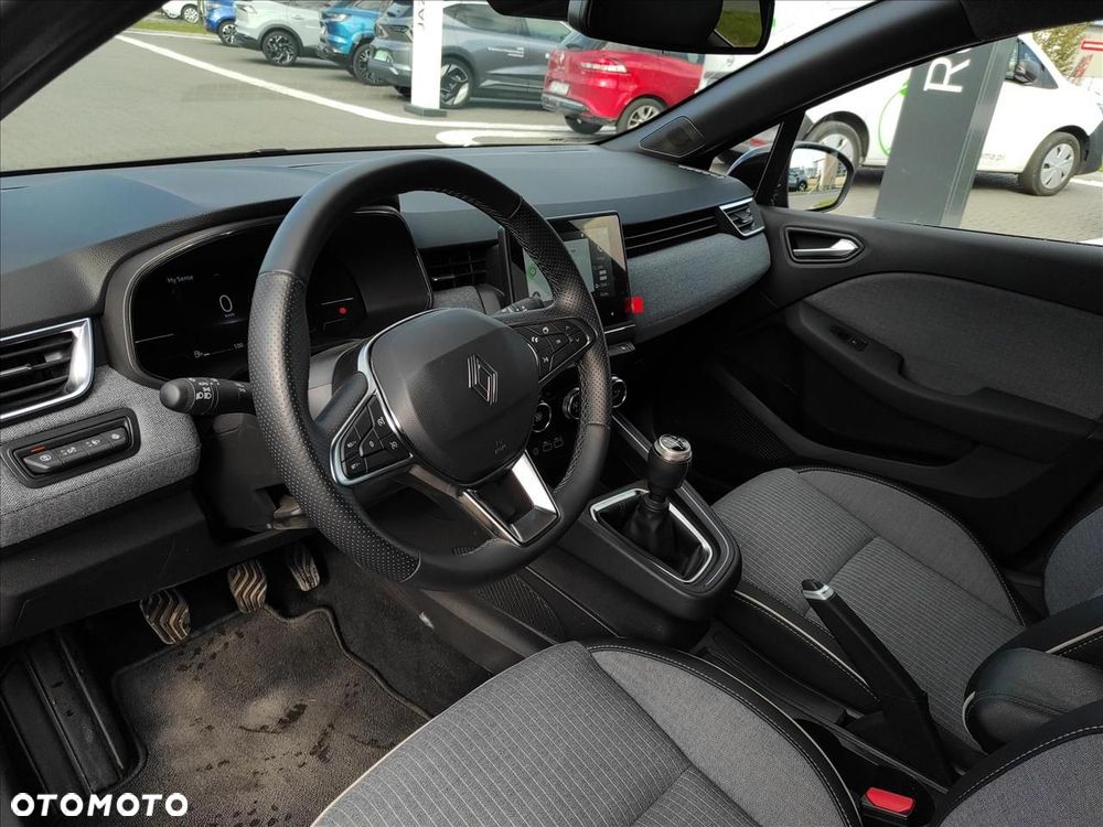 Renault Clio 1.0 TCe Techno - 9