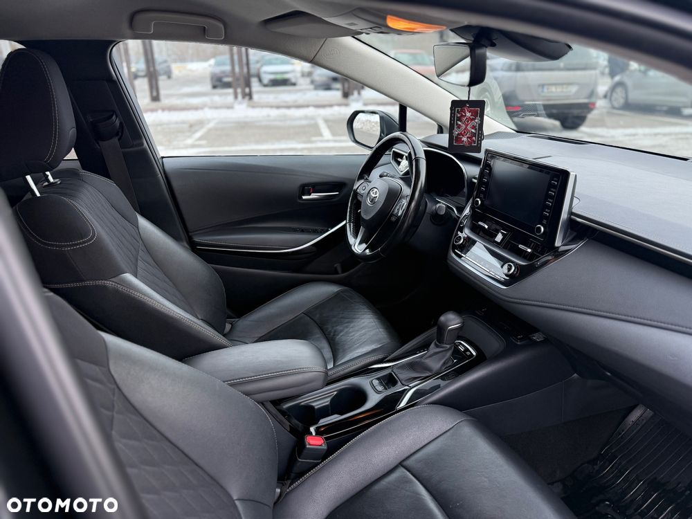 Toyota Corolla 1.8 Hybrid GPF Executive - 20