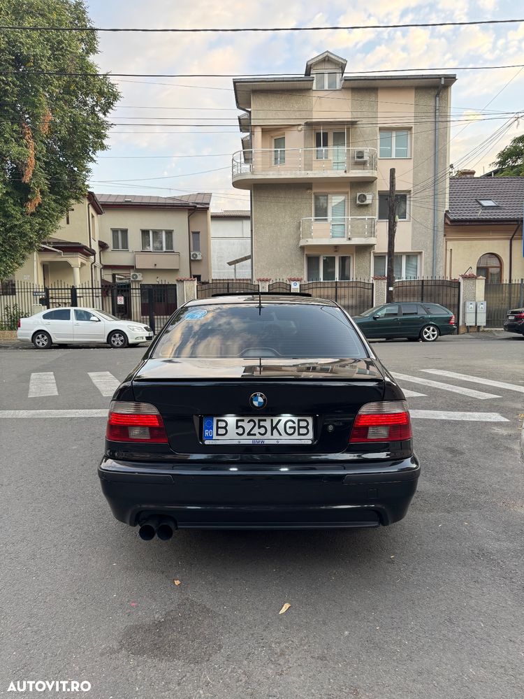 BMW Seria 5 525dA - 5