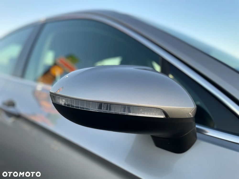 Volkswagen Passat 1.8 TSI BMT Highline - 12