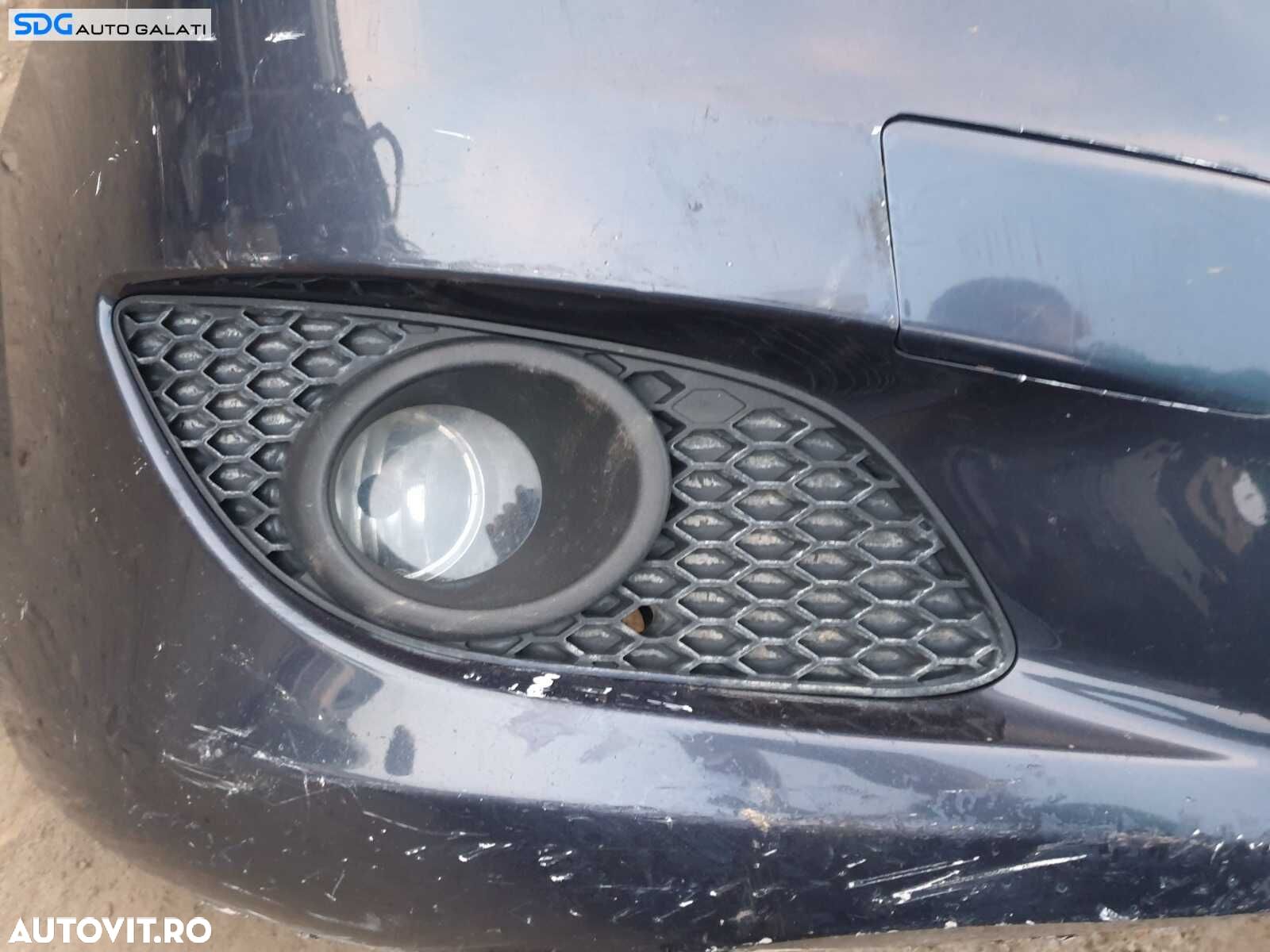 Grila Ornament de la Proiector Ceata Dreapta de pe Bara Spoiler Fata Opel Zafira B 2005 - 2011 - 1