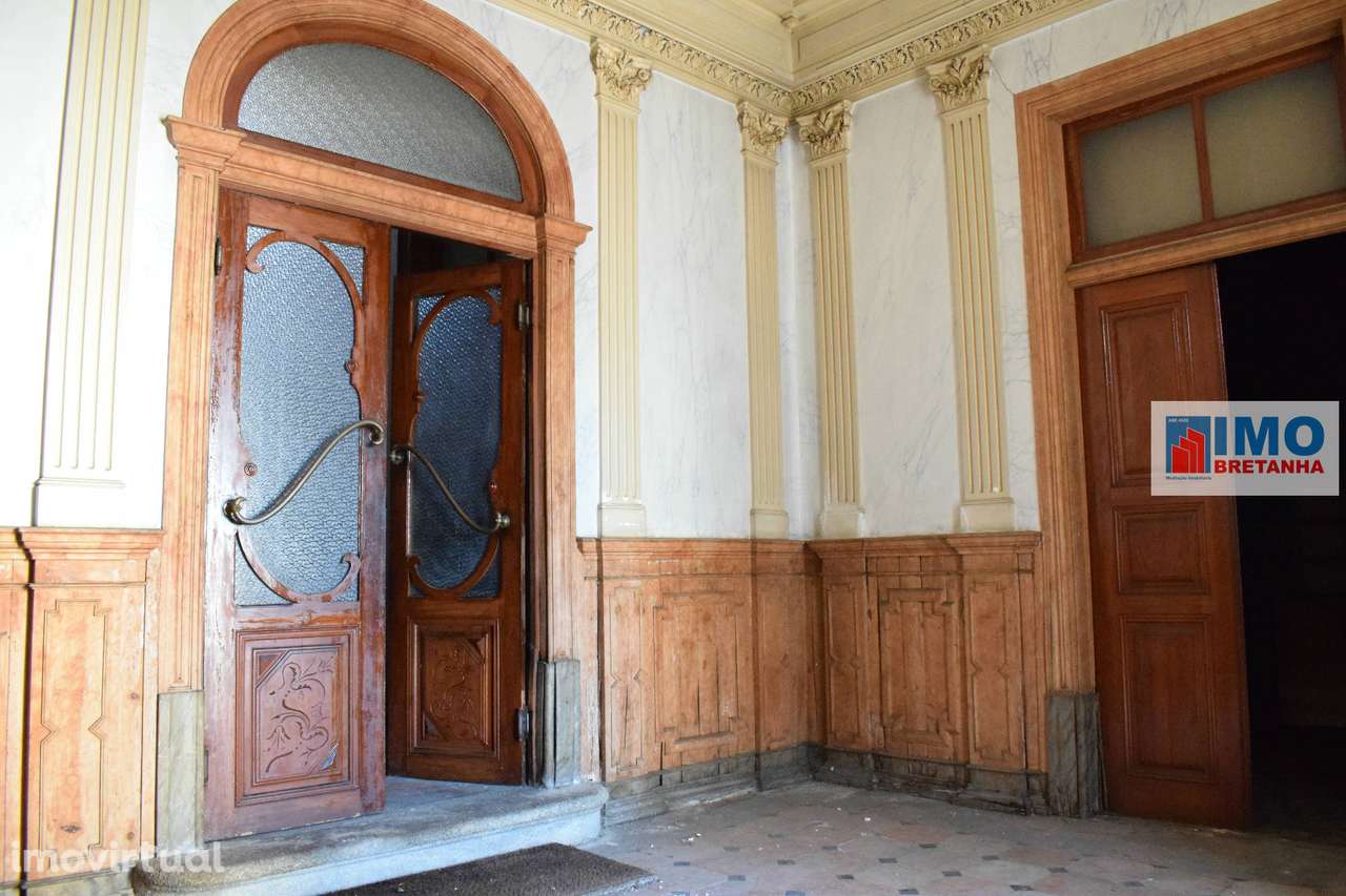 Edifico Senhorial - Tortosendo - Covilhã - Grande imagem: 2/27