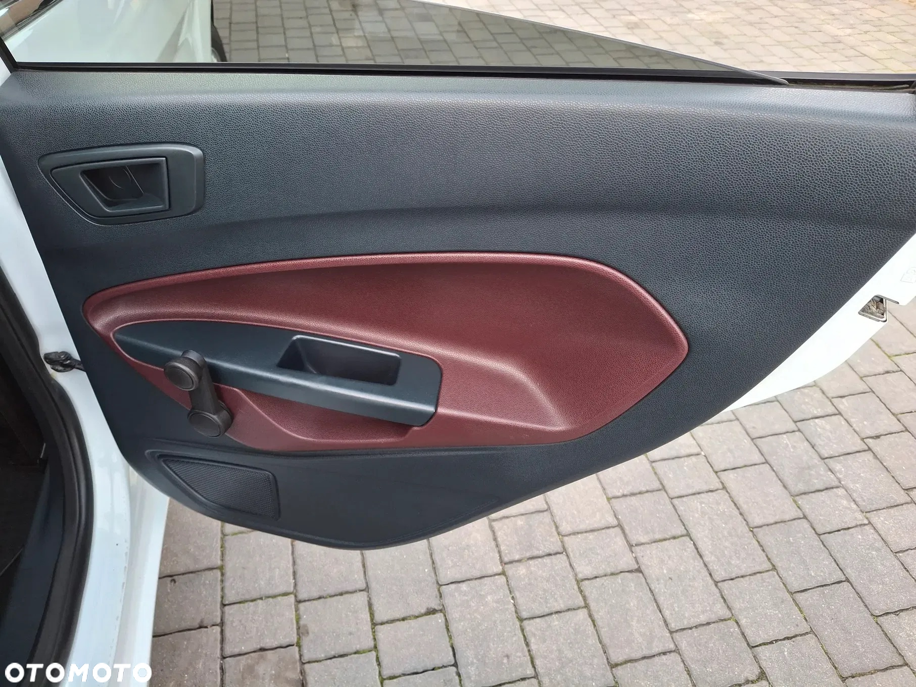 Ford Fiesta 1.4 Titanium - 31