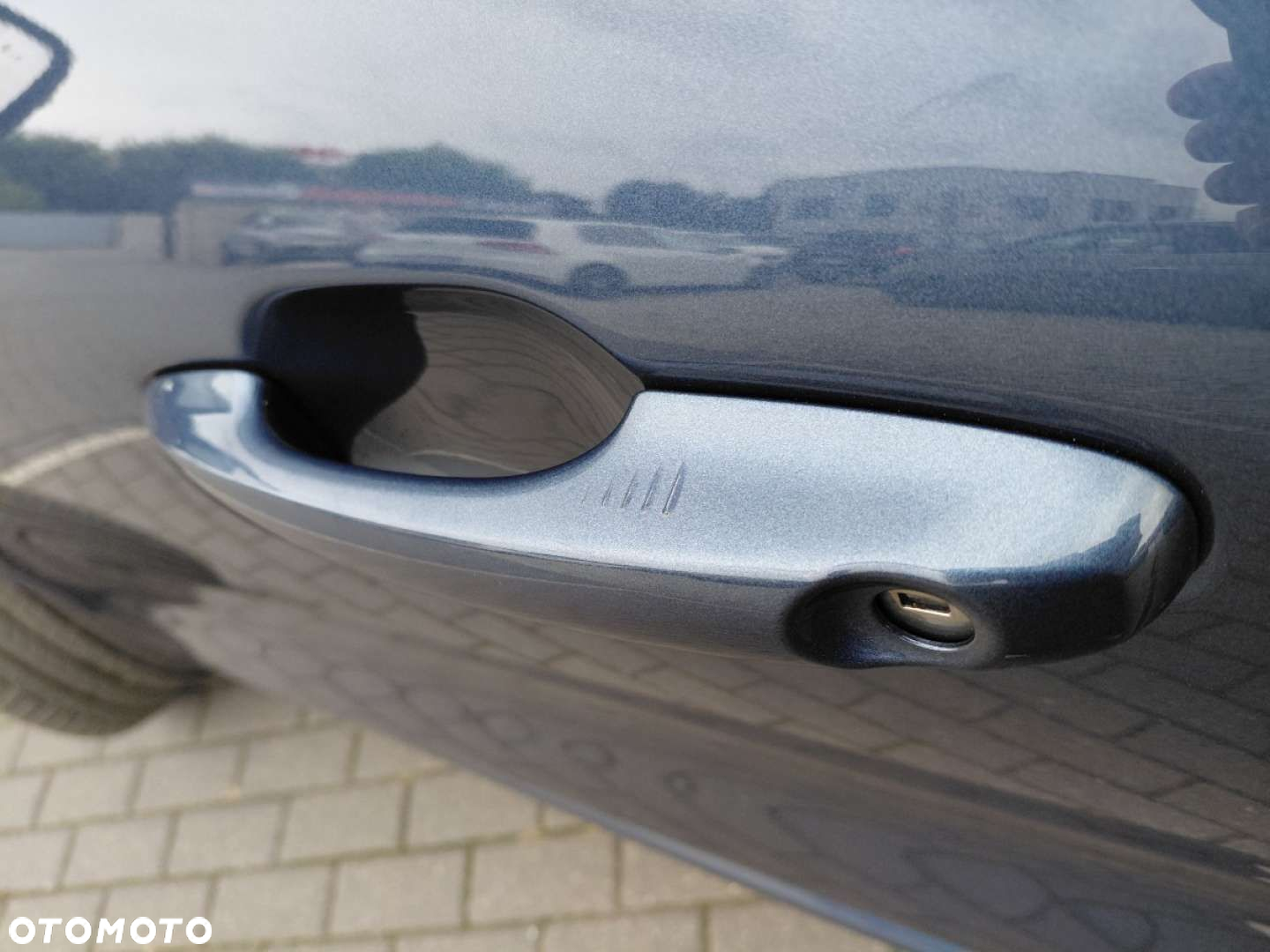 Ford Kuga - 10