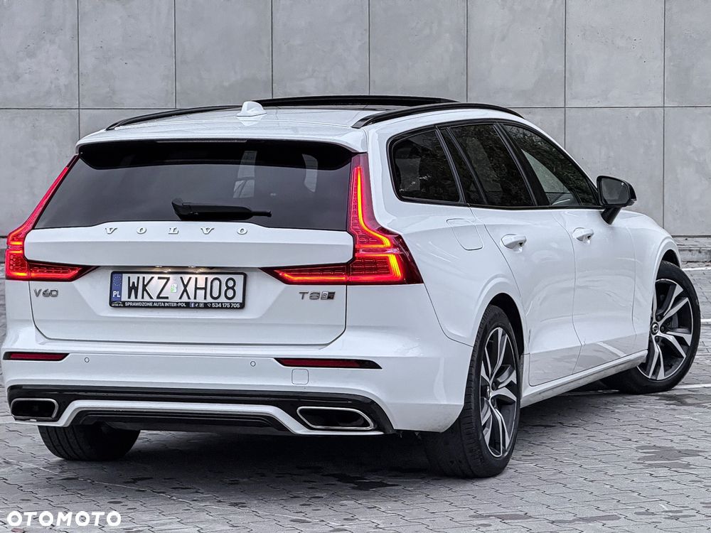 Volvo V60 T8 AWD Recharge Geartronic RDesign - 19