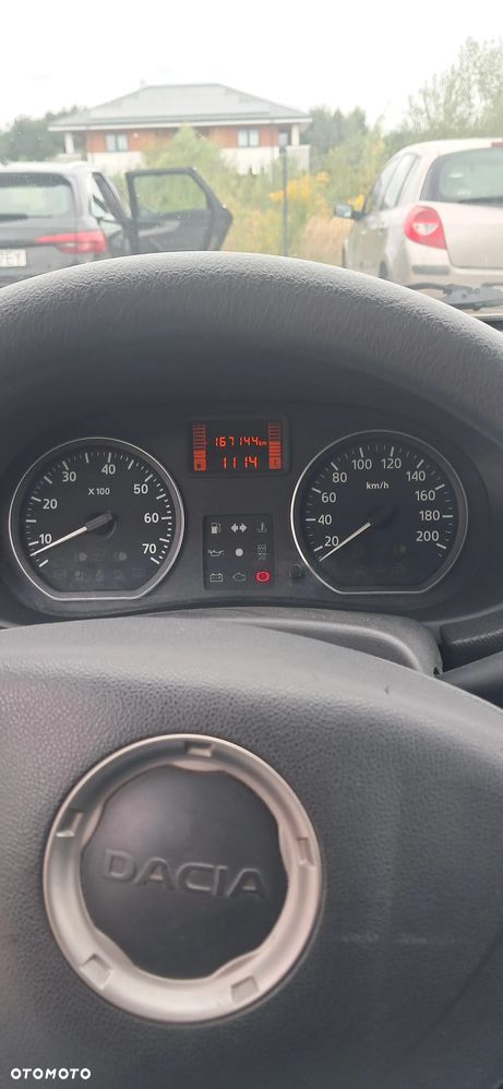 Dacia Sandero 1.6 Hi-Flex - 15