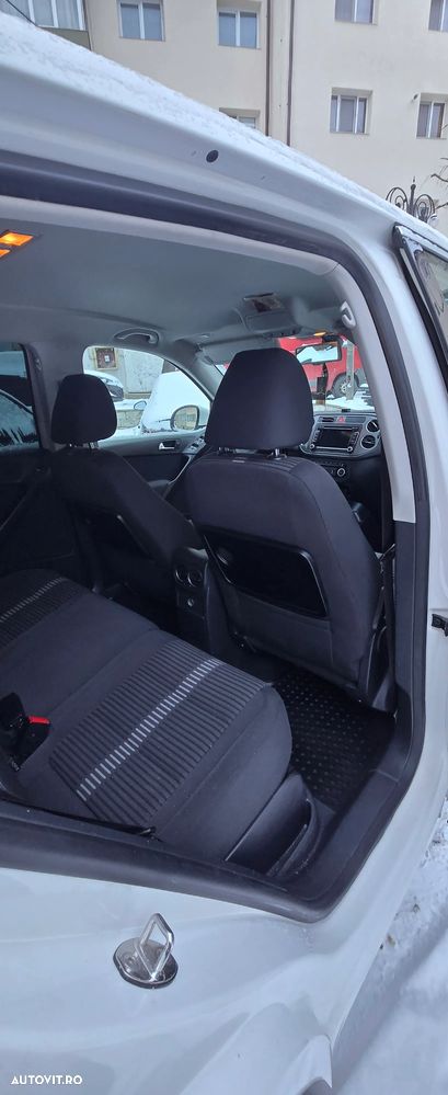 Volkswagen Tiguan 2.0 TDI 4Motion BMT Sport & Style - 13