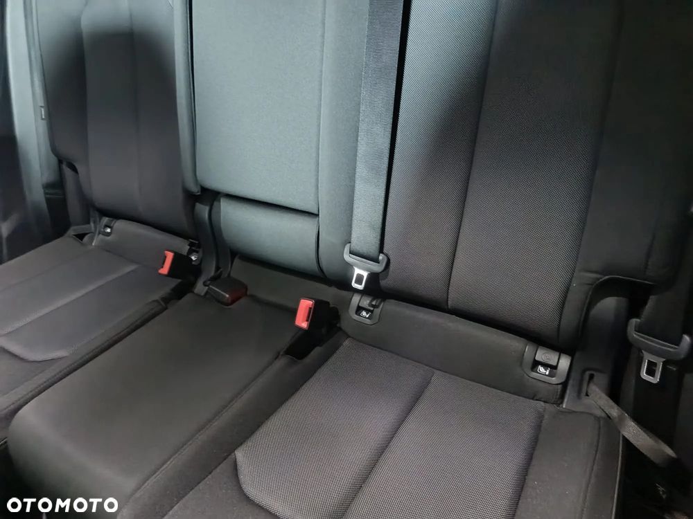 Audi Q3 40 TFSI Quattro S-Line S tronic - 23