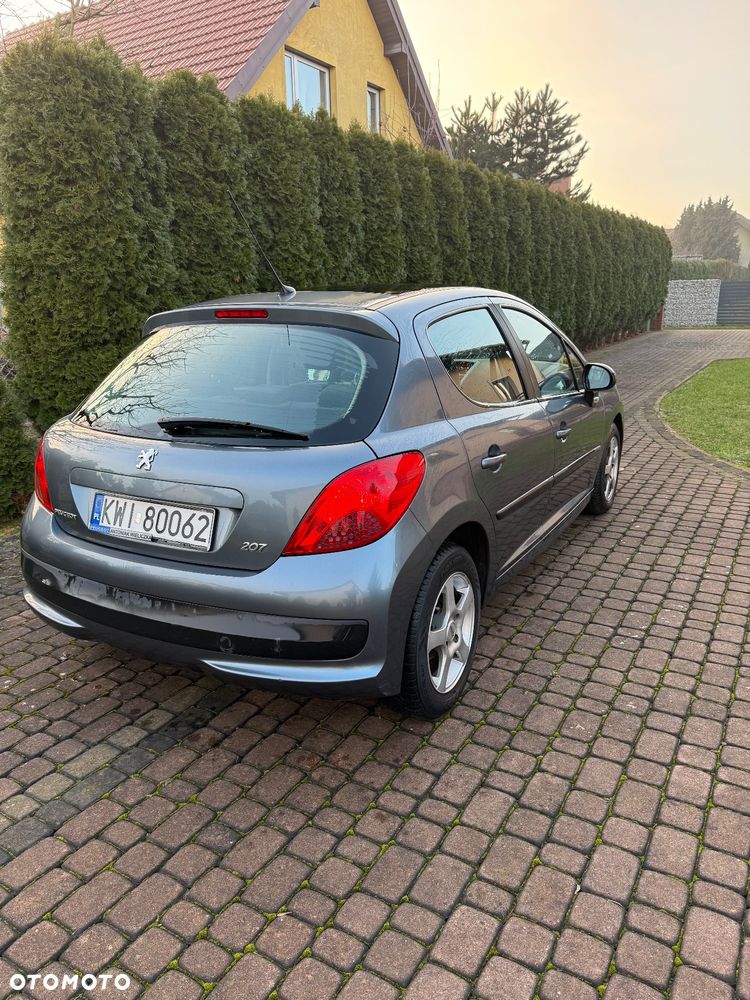 Peugeot 207 - 4
