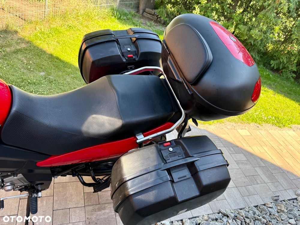 Suzuki V-STROM - 8