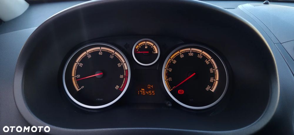 Opel Corsa 1.4 16V Color Race - 23