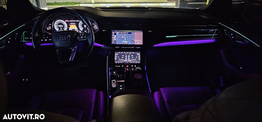 Audi Q8 55 TFSIe quattro tiptronic - 29