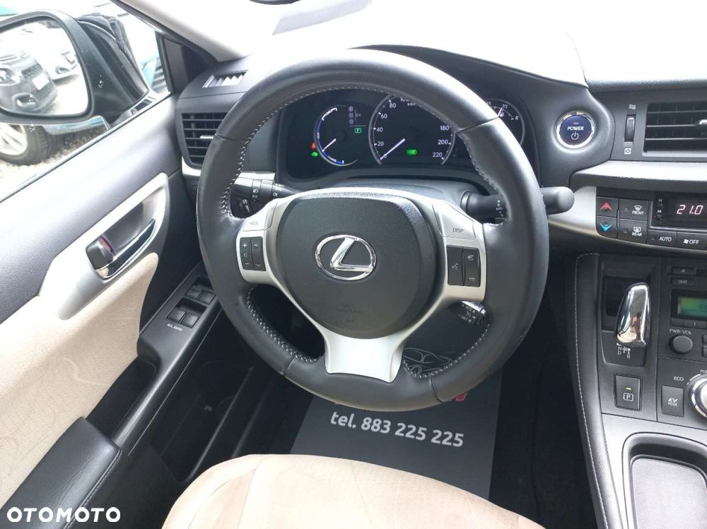 Lexus CT - 20