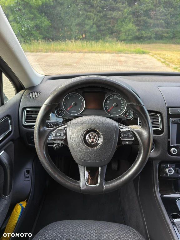 Volkswagen Touareg 3.0 V6 TDI BMT - 9