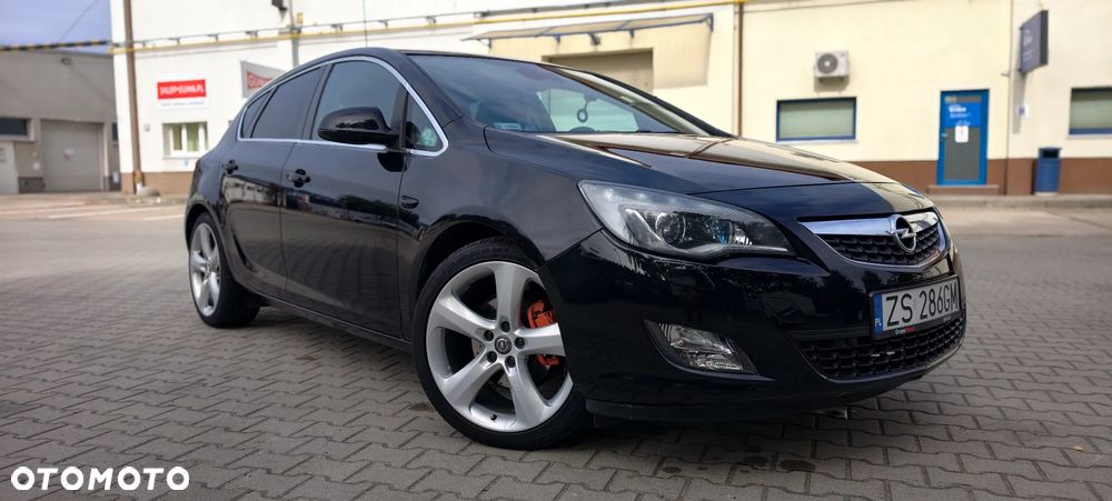 Opel Astra 1.6 T Sport - 1