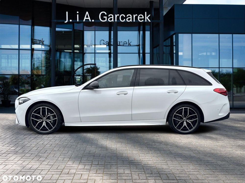 Mercedes-Benz C-Class 2024 photo 2