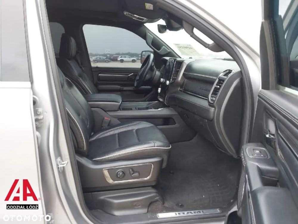 RAM 1500 - 10