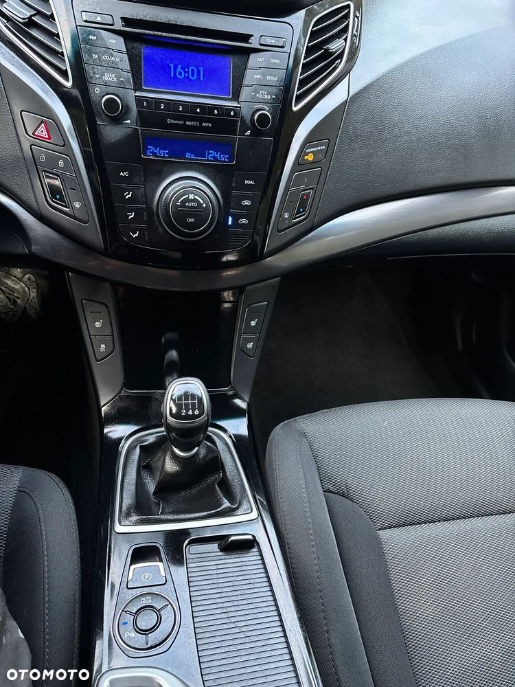 Hyundai i40 Kombi 1.7 CRDi Style - 23