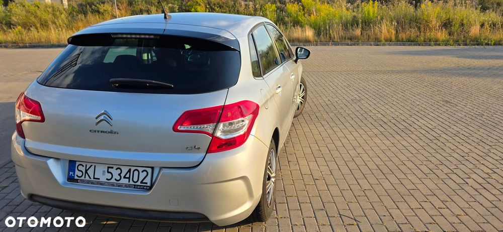 Citroën C4 1.6 HDi Attraction - 8
