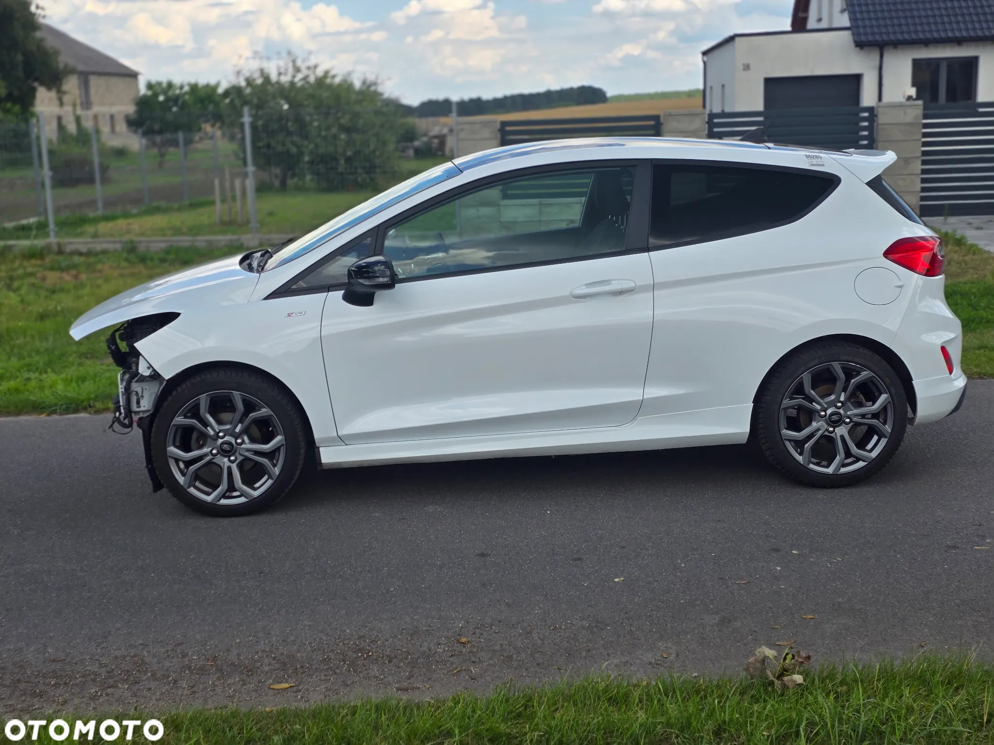 Ford Fiesta 1.0 EcoBoost S&S ST-LINE - 4