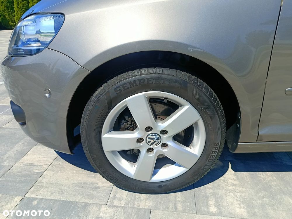 Volkswagen Golf Plus 1.4 TSI DSG Team - 23
