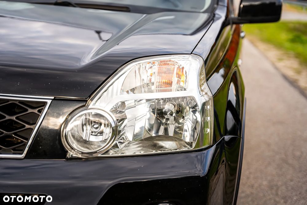 Nissan X-Trail 2.0 dCi 4x4 DPF Platinum - 12