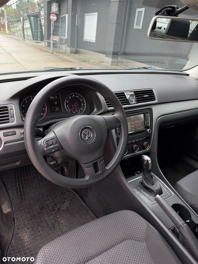 Volkswagen Passat 1.8 TSI BMT Comfortline DSG - 9