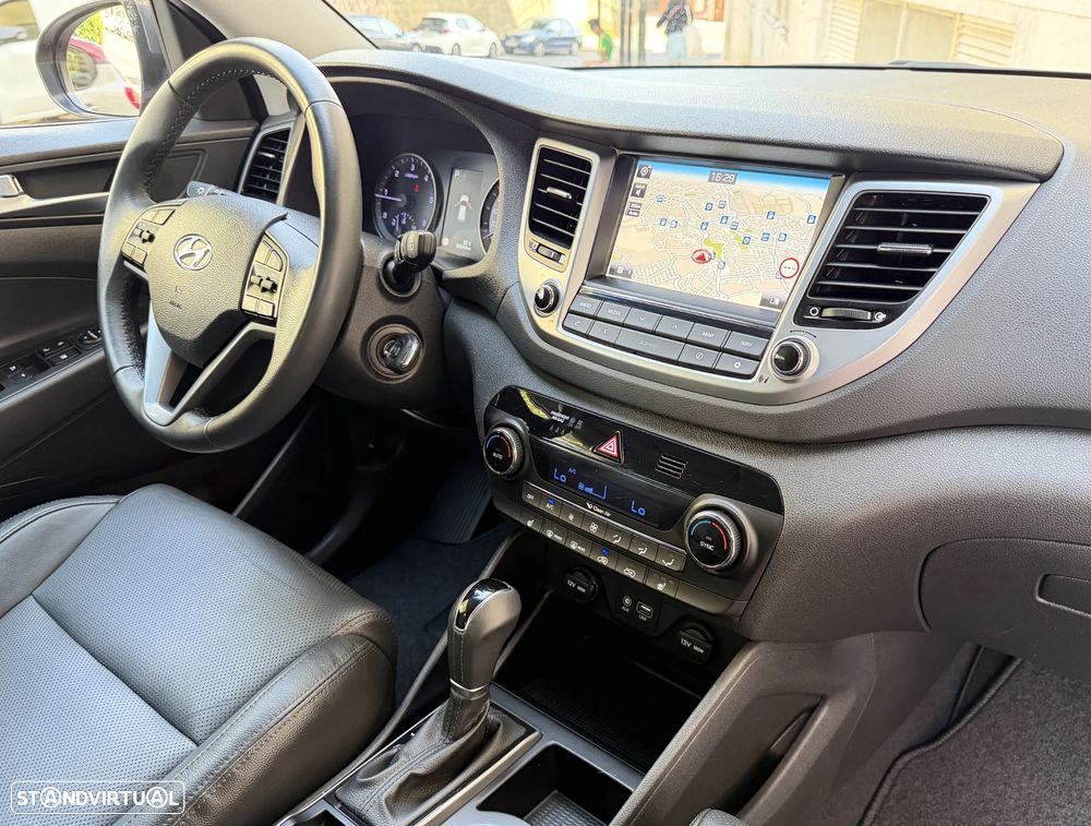 Hyundai Tucson 1.7 CRDi Premium DCT - 21