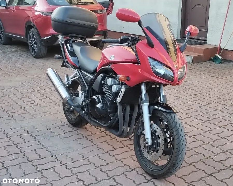 Yamaha FZS