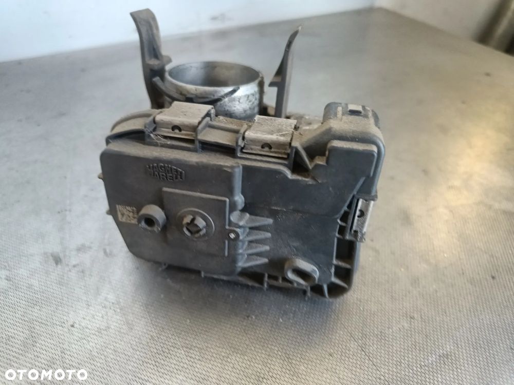 Przepustnica 1.0 TSI Skoda Octavia 3 VW Golf VII Seat Leon Audi A3 04C133062C - 4