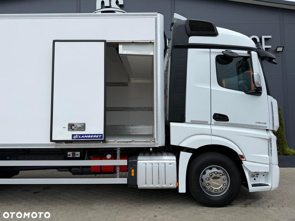 Mercedes-Benz Actros 2545 // Klimatyzacja / Chłodnia 21 Epal // Agregat Carier Supra 1050 // Winda Dhollandia // E6 // 6x2 // kühlkoffer, refrigerated box, fridge, рефрижераторный фургон - 15