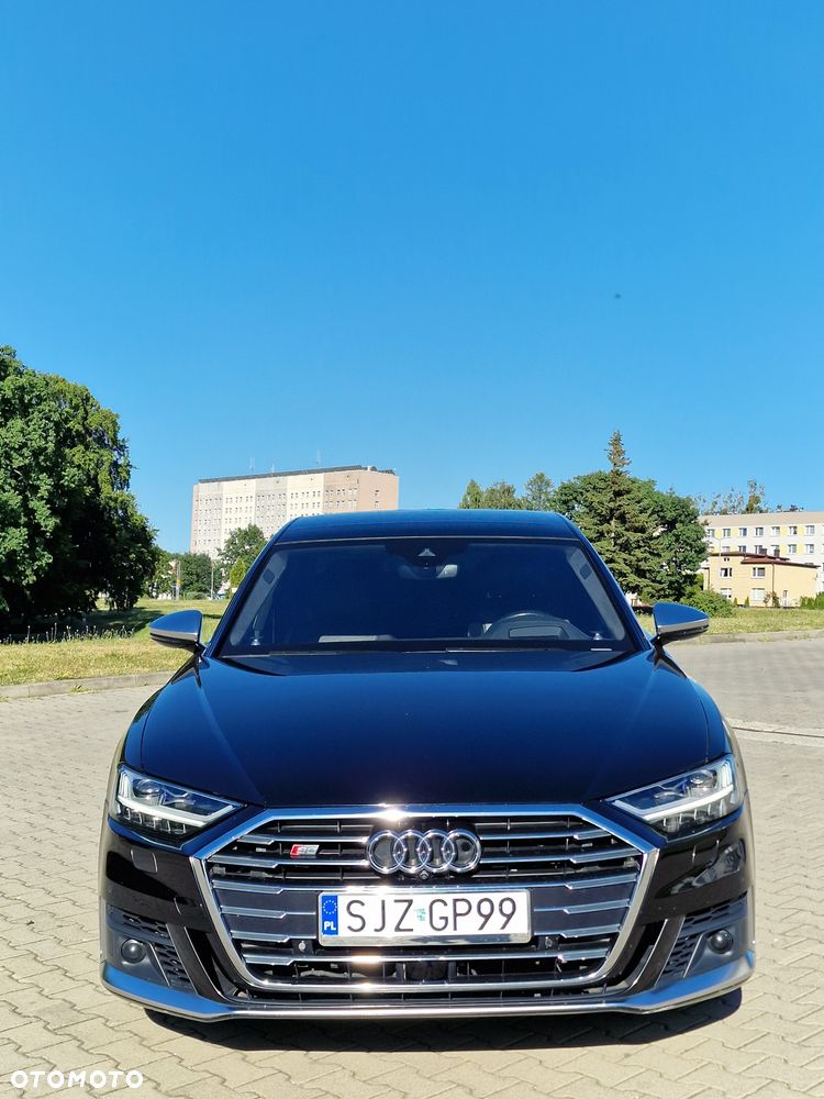Audi A8 - 2