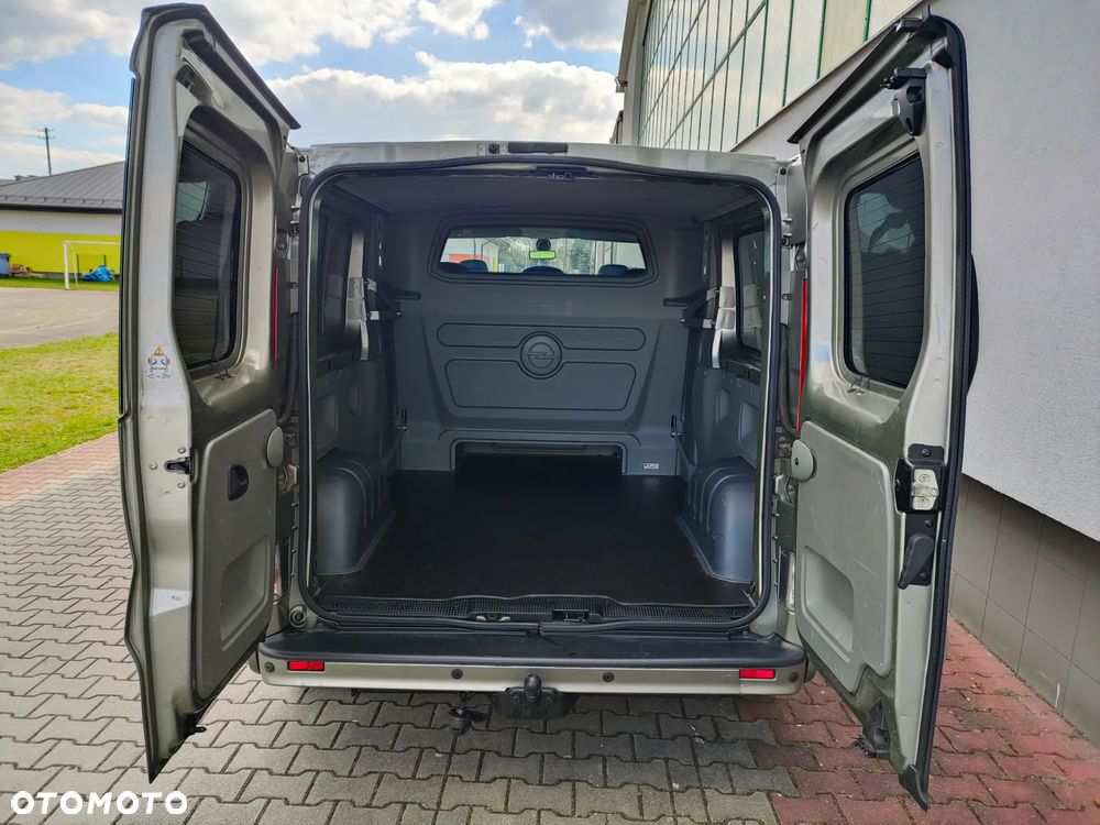 Opel Vivaro brygadówka long - 12