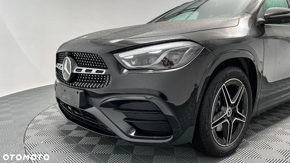 Mercedes-Benz GLA 200 mHEV AMG Line 7G-DCT - 8