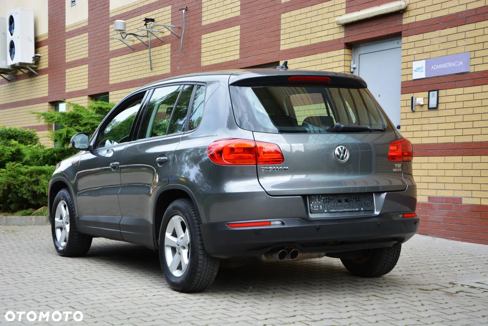 Volkswagen Tiguan - 6