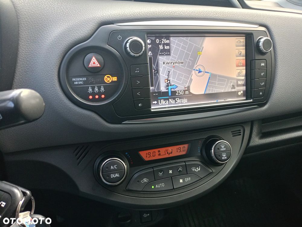 Toyota Yaris 1.33 Premium MS - 14
