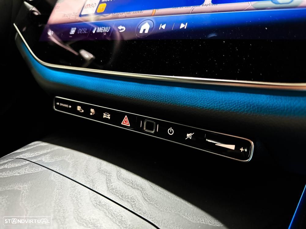 Mercedes-Benz E 300 de AMG Line 4Matic - 36