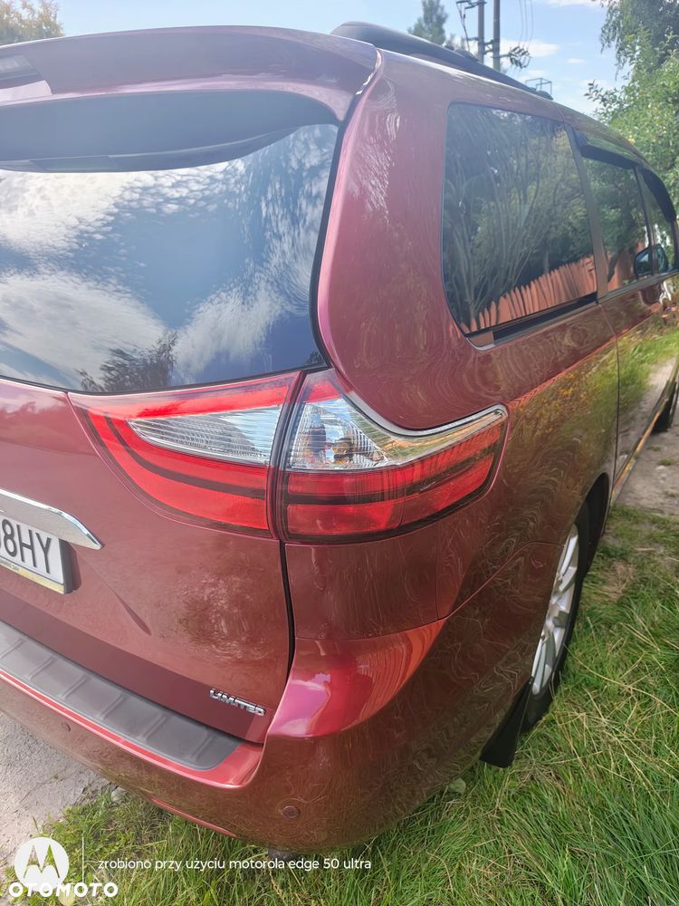 Toyota Sienna 3.5 V6 Limited AWD - 8