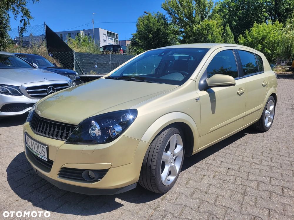 Opel Astra 2.0 Turbo Cosmo - 7