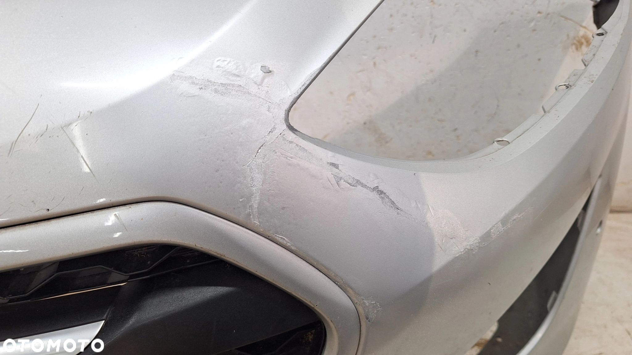 ZDERZAK PRZÓD PRZEDNI HYUNDAI I30 II 4xPDC - 5