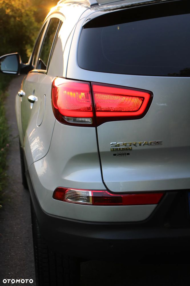 Kia Sportage 2.0 CRDI L AWD - 23