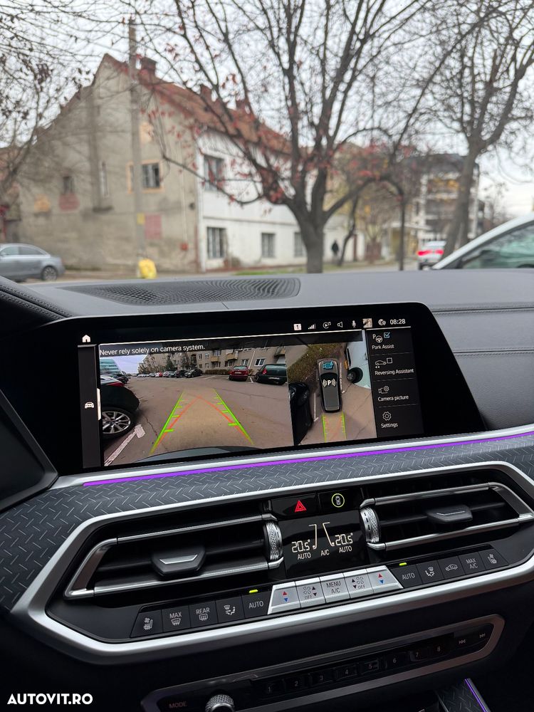 BMW X5 xDrive45e - 30